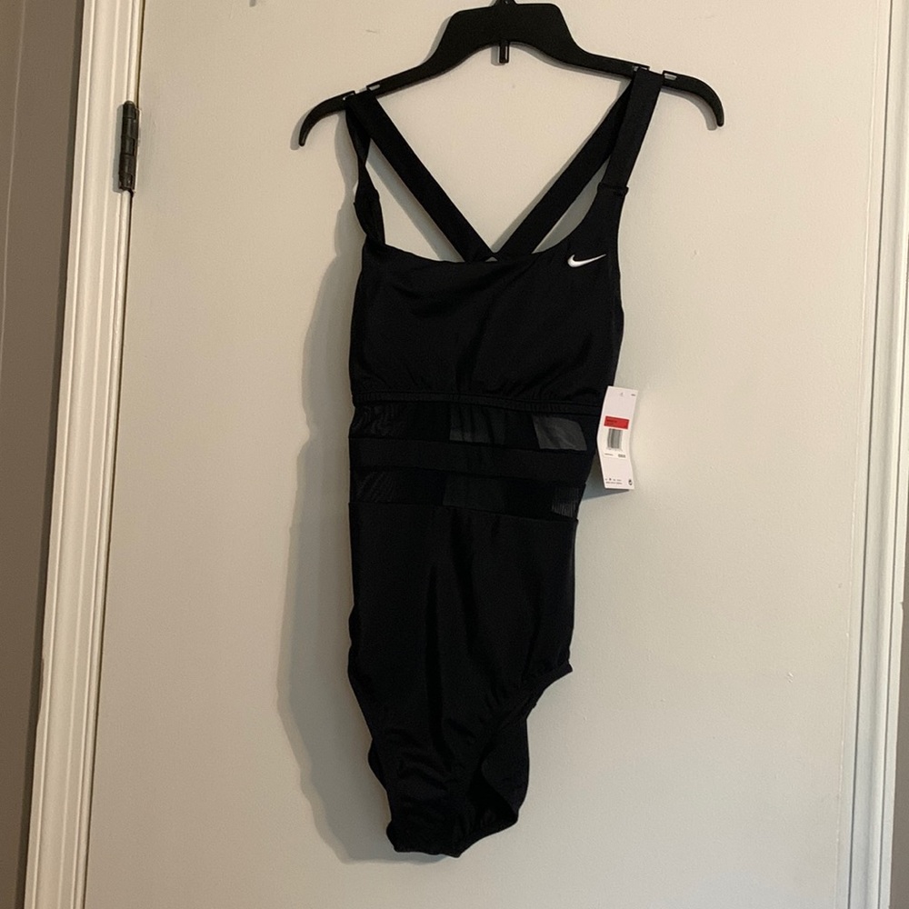 NIKE - Black Low Back One Piece Swimsuit